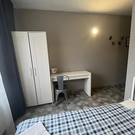 Grey Z Lazienka, Free Parking & Self Check-in Πόζναν