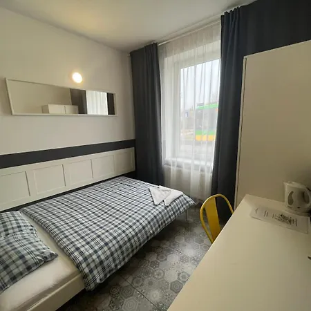 Grey Z Lazienka, Free Parking & Self Check-in Hostel *