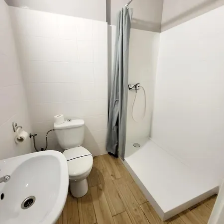 Grey Z Lazienka , Darmowy Parking, Zameldowanie Bezobslugowe * Poznan