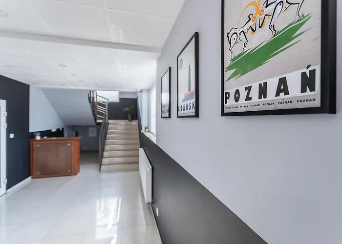 Hostel Grey Z Lazienka , Darmowy Parking, Zameldowanie Bezobslugowe Posen