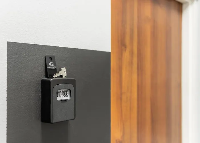 Grey Z Lazienka , Darmowy Parking, Zameldowanie Bezobslugowe *