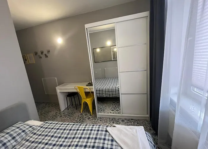 Grey Z Lazienka , Darmowy Parking, Zameldowanie Bezobslugowe Hostel Posen