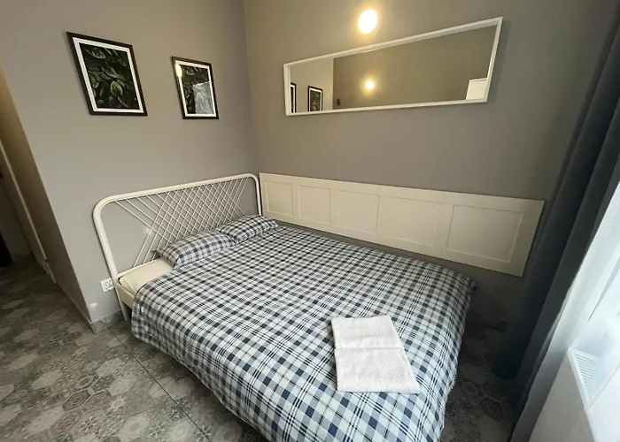 Grey Z Lazienka , Darmowy Parking, Zameldowanie Bezobslugowe Hostel Posen