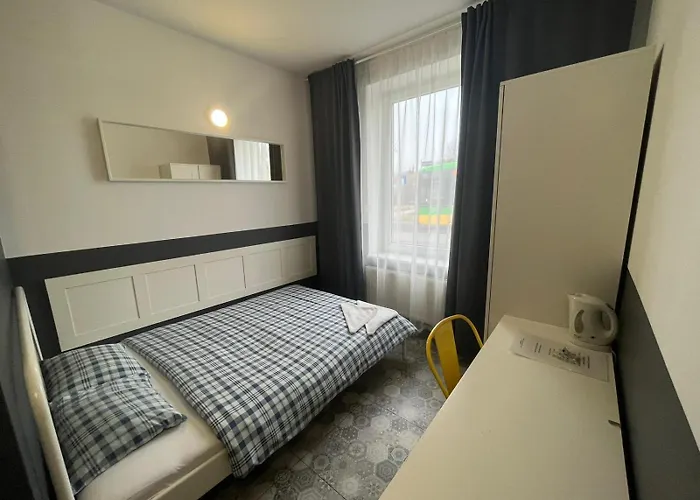 Grey Z Lazienka , Darmowy Parking, Zameldowanie Bezobslugowe Hostel *