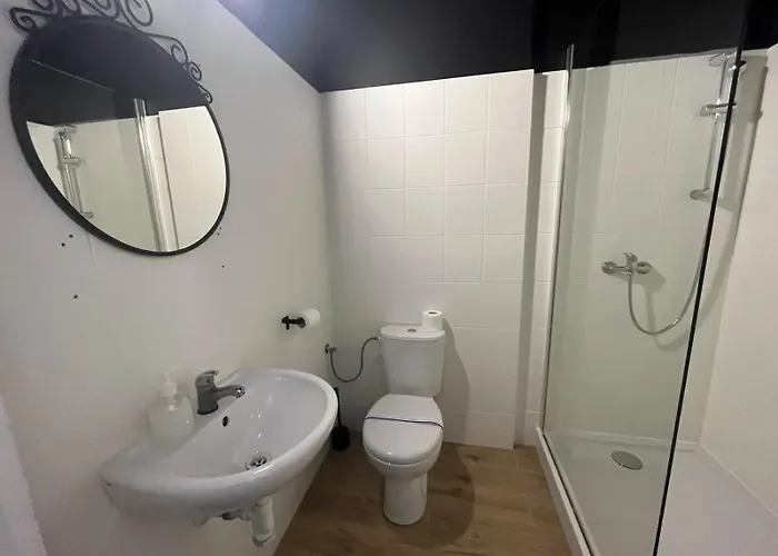 Grey Z Lazienka , Darmowy Parking, Zameldowanie Bezobslugowe Hostel Posen