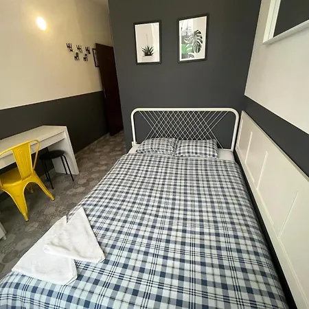 Grey Pokój Z łazienką , Darmowy Parking, Zameldowanie Bezobsługowe * Poznan