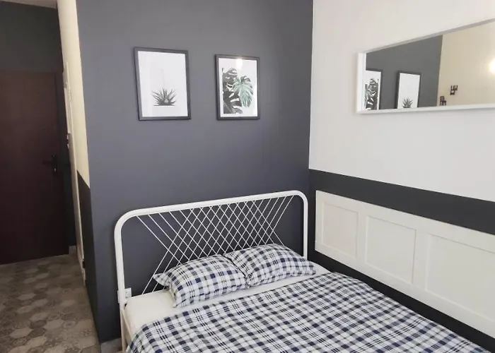 Hostel Grey Z Lazienka , Darmowy Parking, Zameldowanie Bezobslugowe *