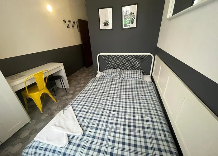 Grey Z Lazienka , Darmowy Parking, Zameldowanie Bezobslugowe * Poznan